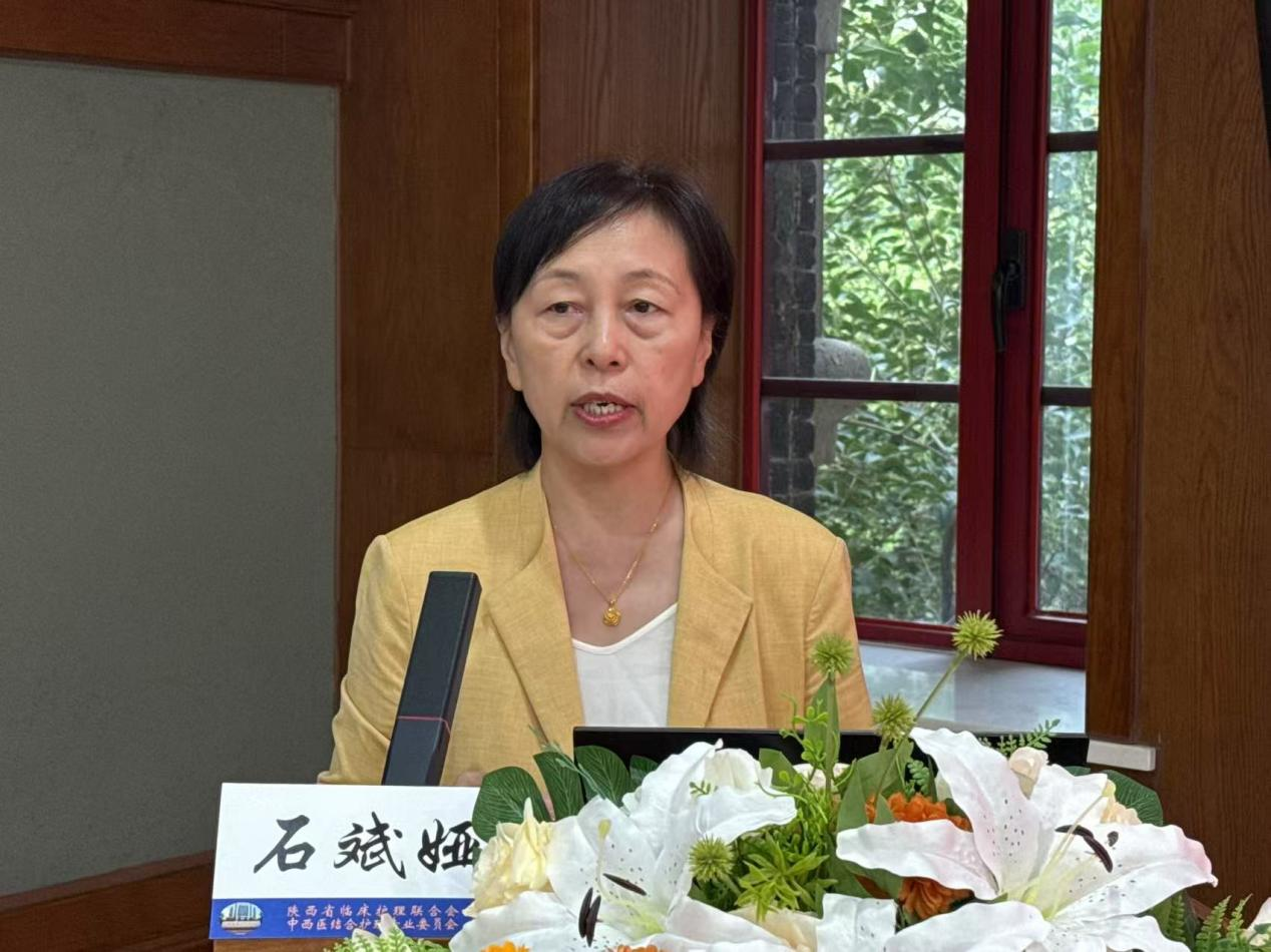 副秘书长石斌娅介绍选举办法及程序.png